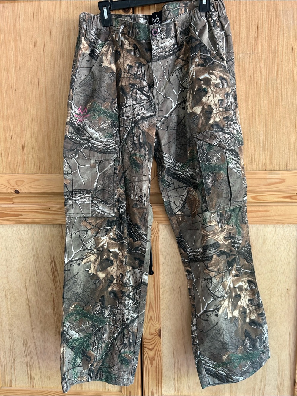 Women’s Realtree Camouflage Fabric with Pink Logo Hunting Pants Sz XL